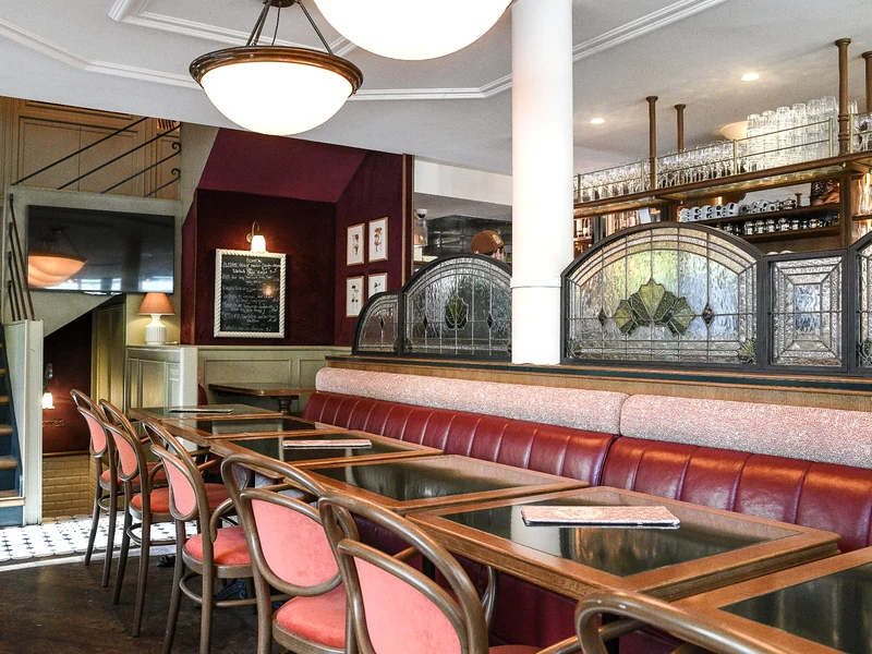 Salle de privatisation Café de la Mairie
